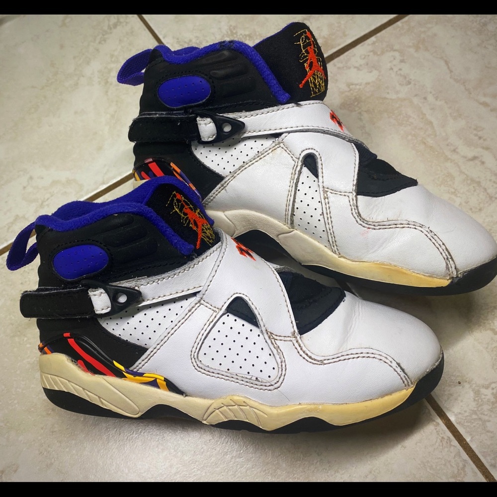 Jordan 8 three-peat Size 12.5